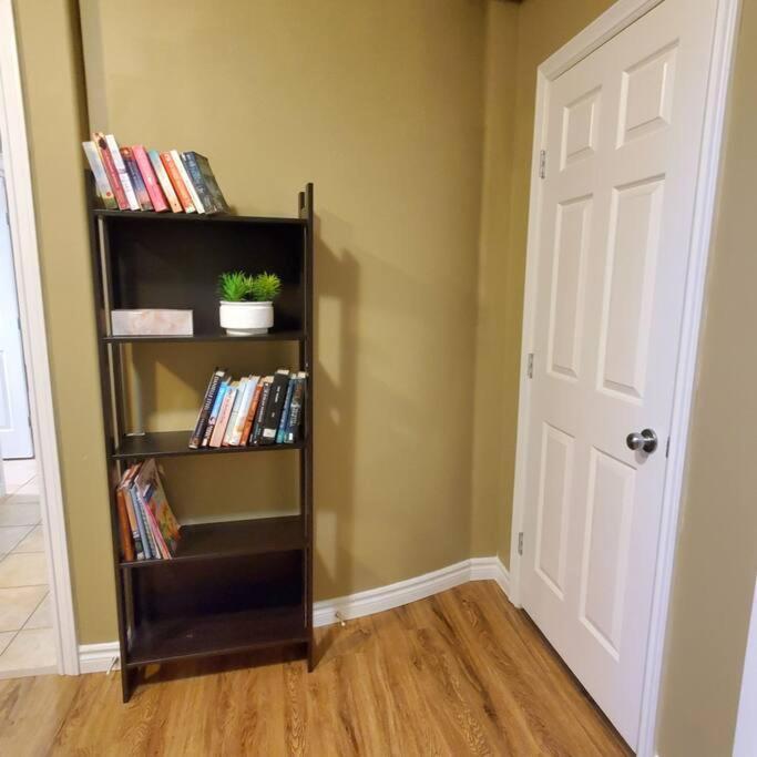 Private 2 Bedrooms Suite Near Hwy 1, Cultus Lake, Heritage Park, Fishing, Coliseum Chilliwack Eksteriør billede